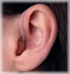 最新耳掛け式補聴器