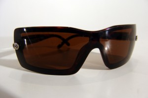 sunglasses-1-1425995-639x426
